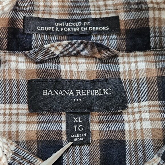 Banana Republic Shirt Mens XL Plaid LS Untucked Fit Pocket Preppy Cottage Casual - Picture 3 of 15
